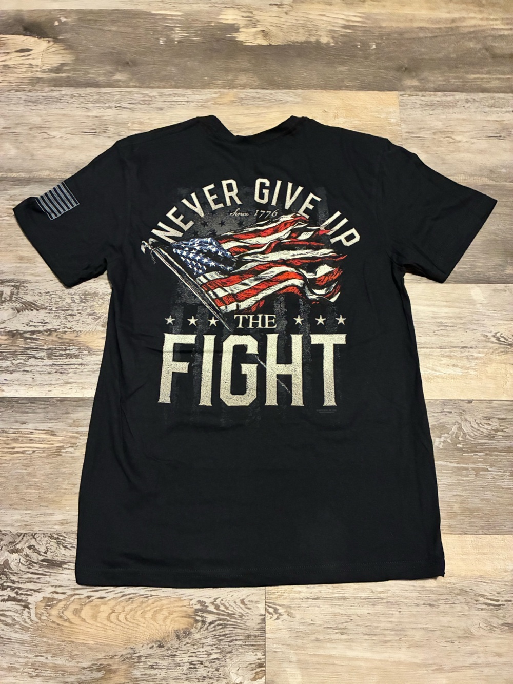 NWOT Black Buck Wear Patriotic Graphic Tee Shirt